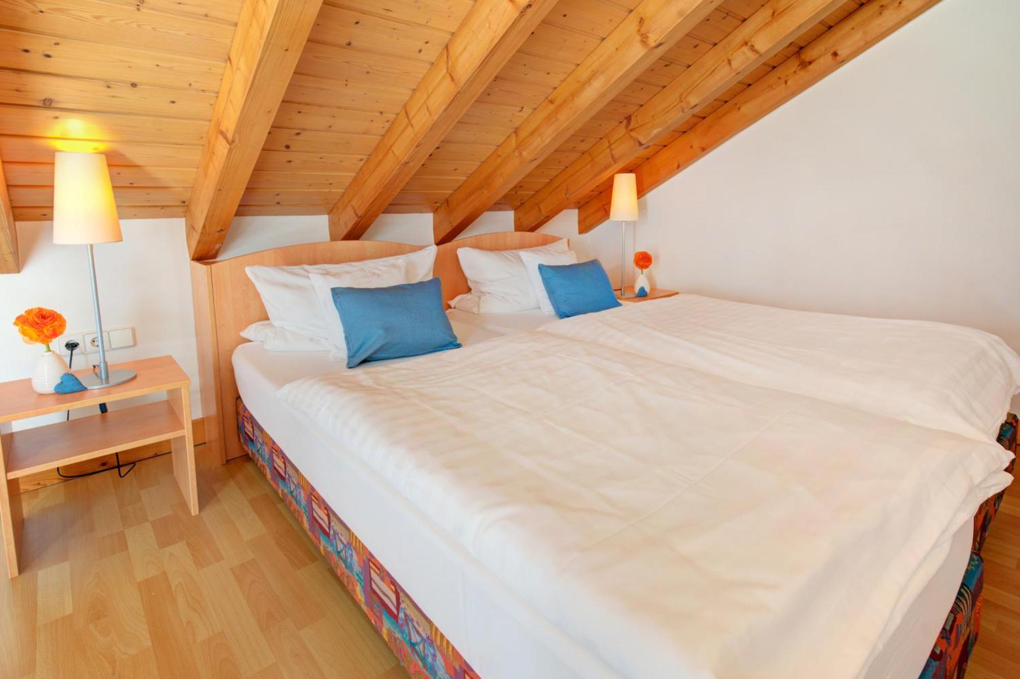 Apartment Landhotel Zum Storchennest 반 외부 사진