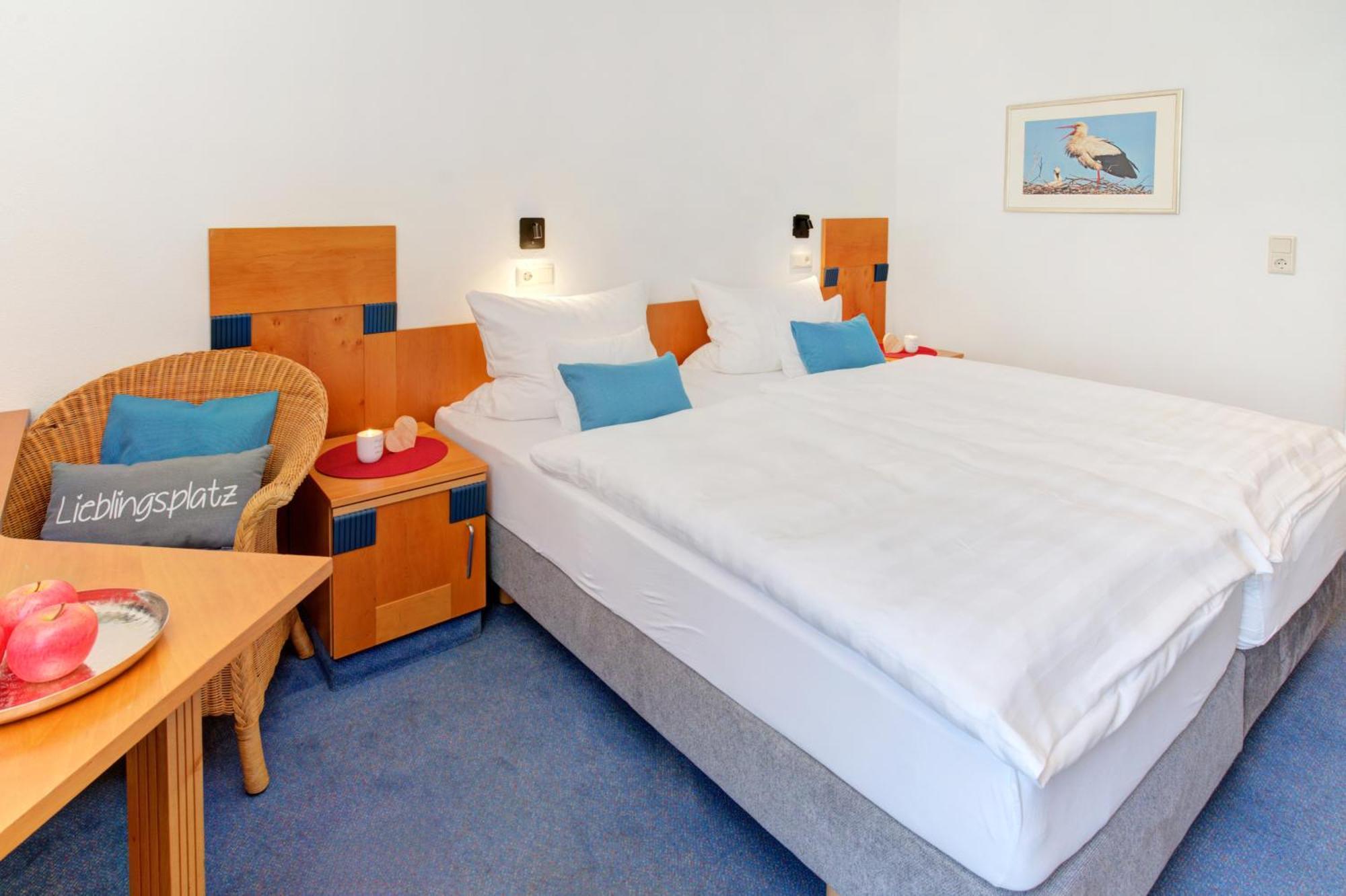 Apartment Landhotel Zum Storchennest 반 외부 사진